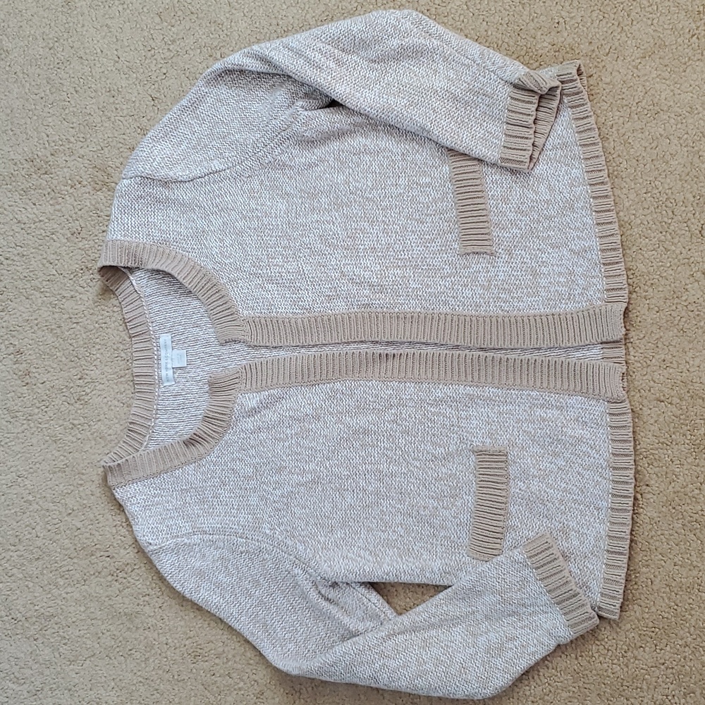 ⭐️ 3/$15 ⭐️ NY&C cardigan